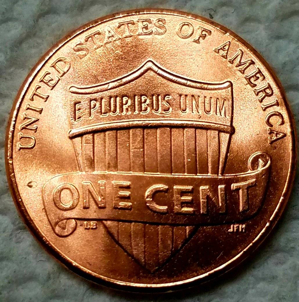 2018-P-Lincoln-Finger-Feeder-Lines-Above-Letters-Of-At-Rim-On-Reverse?